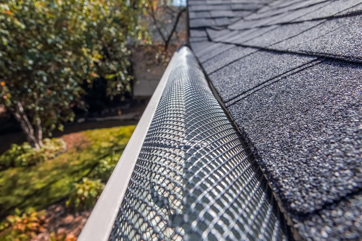 How Much Does Gutter Guard Installation Cost?
